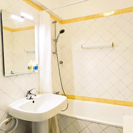 5d Marisol - Casas & Papeis * Armação de Pêra